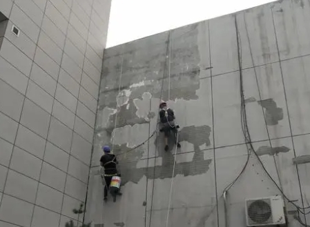 永德楼顶漏水维修公司分享下永德外墙防水的注意事项